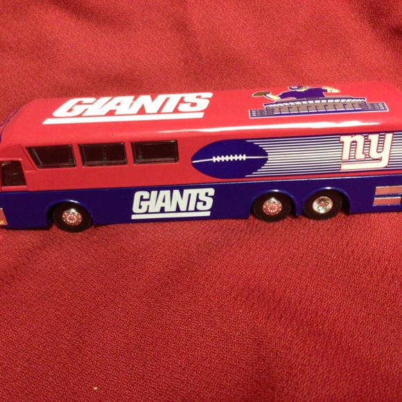 NFL NEW YORK GIANTS team bus - Picture 3 of 3